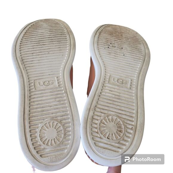 UGG Neutra platform tennis shoes - Picture 6 of 6